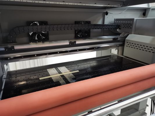 Imprimante DTF UV à rouleaux avec tête d'impression EPS 3 i3200 et laminateur pour l'impression