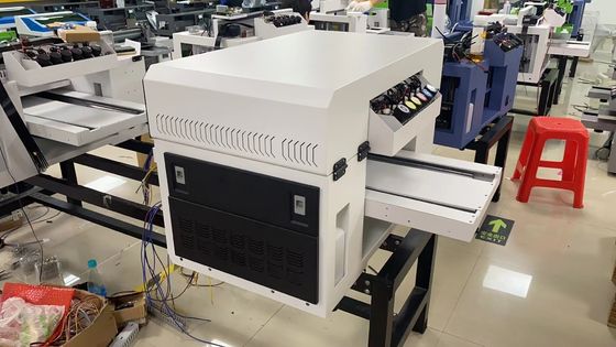 Imprimante UV à tête d'impression XP600 pour l'impression en rouleau à rouleau et à plat de vernis sur cylindres