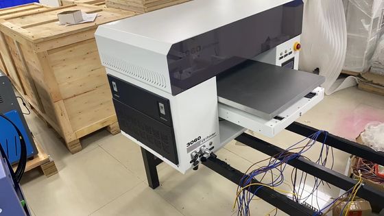 Imprimante UV à tête d'impression XP600 pour l'impression en rouleau à rouleau et à plat de vernis sur cylindres